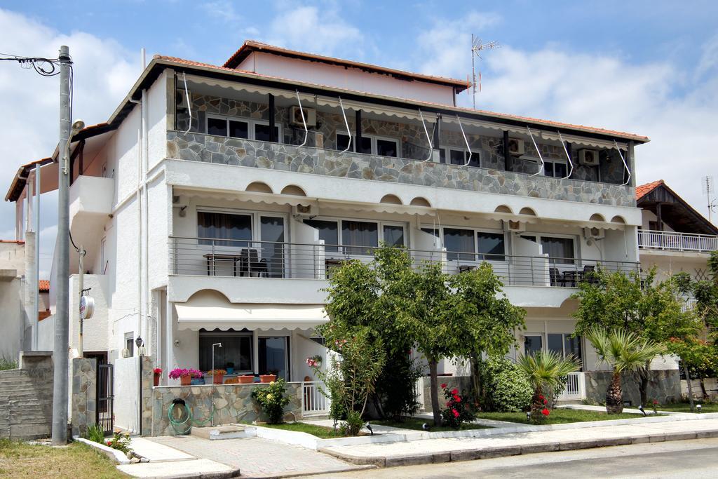 Ermioni Apartments Vrasná Extérieur photo