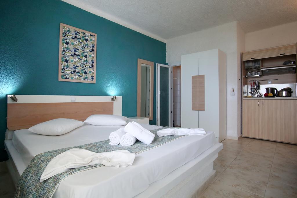 Ermioni Apartments Vrasná Extérieur photo