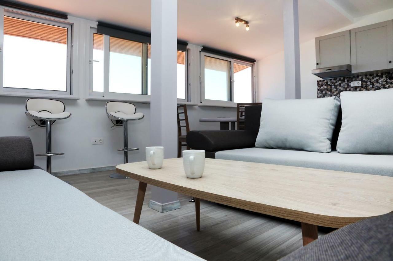 Ermioni Apartments Vrasná Extérieur photo